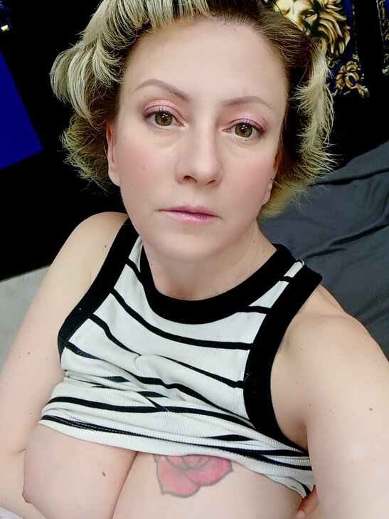 Silvi, bringt Dich zum Dahinschmelzen in Augsburg