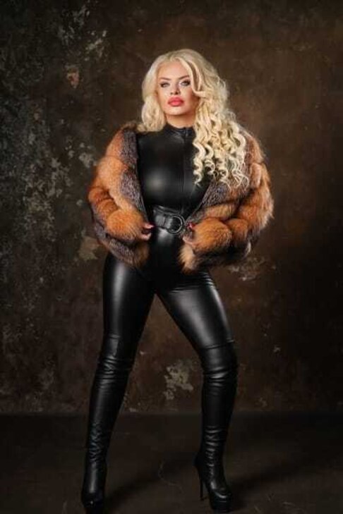 Pamela, Gerne Hotelbesuche/Besuchbar in München in Besucht Dich in Weßling