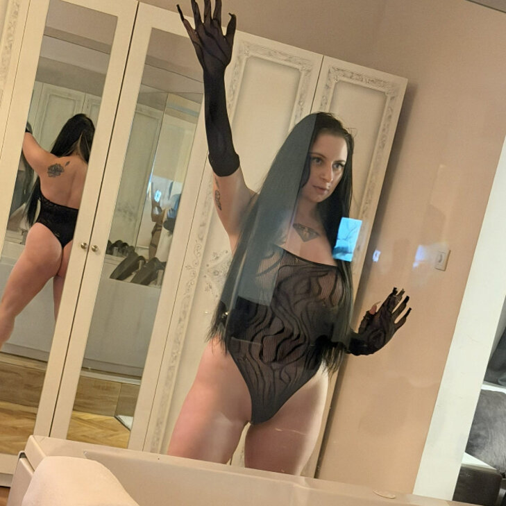 Pamela, die hinreißende Traumfrau in Landshut