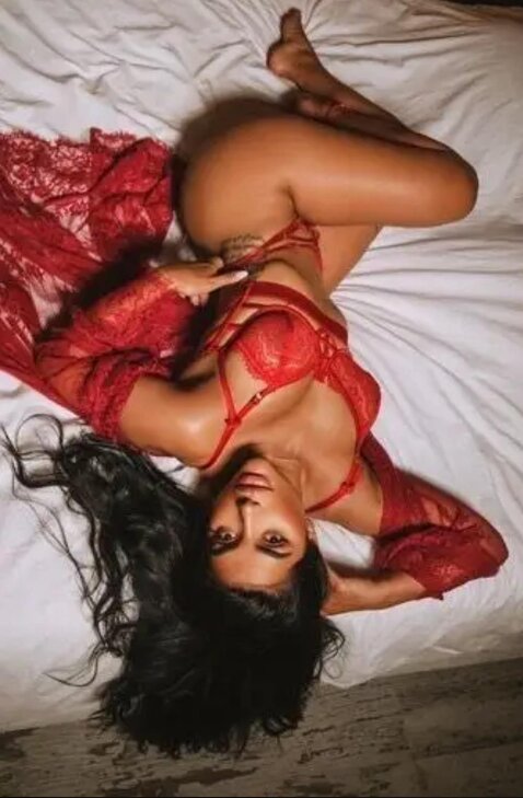 Amira, Massage Fee, extrem SXXY in München - Moosfeld-Riem