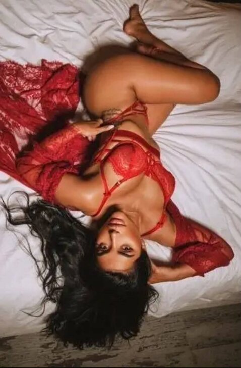 Amira, Massage Fee, extrem SXXY in München - Moosfeld-Riem