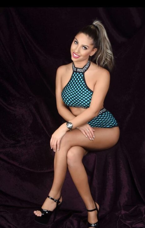 Natascha, junge sxxy Lady in München - Schwabing