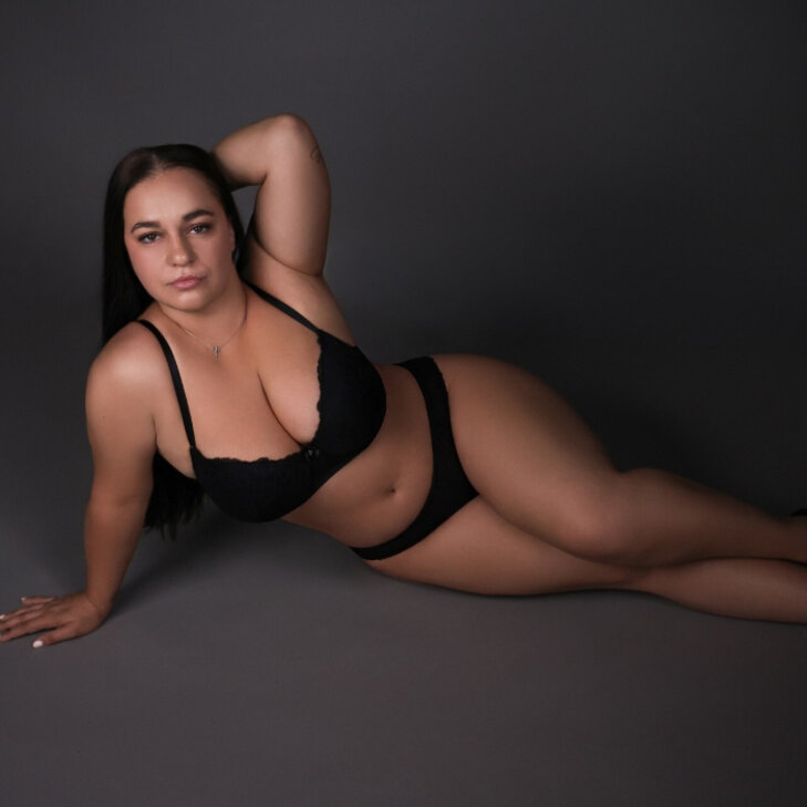 Nicole, heisse slowakische Escort-Lady in München